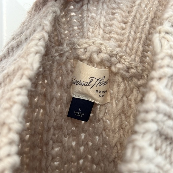 Universal Threads Knit Sweater - Picture 5 of 5